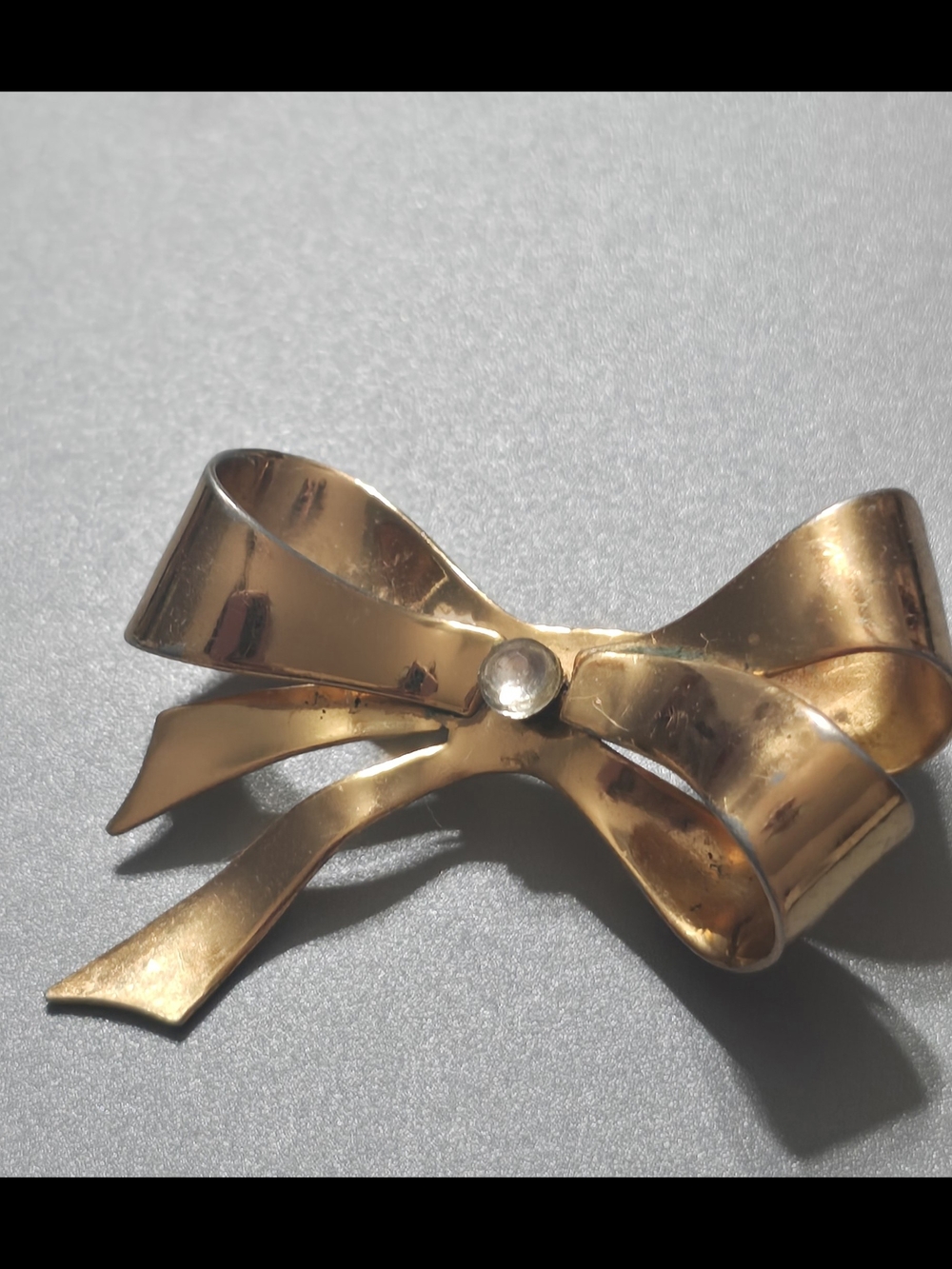 Vintage Coro Bow Brooch with Rhinestone Center Ribbon Estate 6
